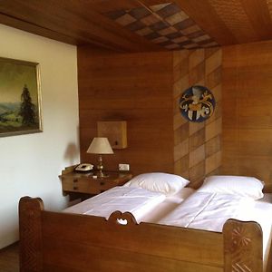 Superior Zimmer mit Kingsize-Bett